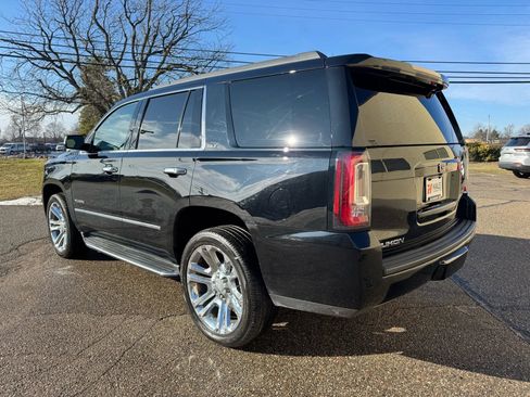 Used 2019 GMC Yukon SLT w/ Premium Edition image 7