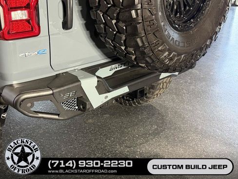 Used 2025 Jeep Wrangler Unlimited Rubicon 4xe AWD/4WD image 12