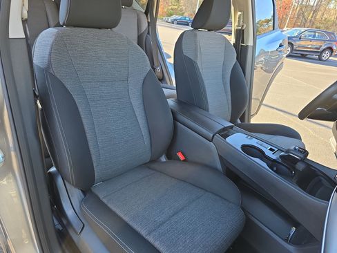 Certified 2023 Nissan Rogue SV image 10