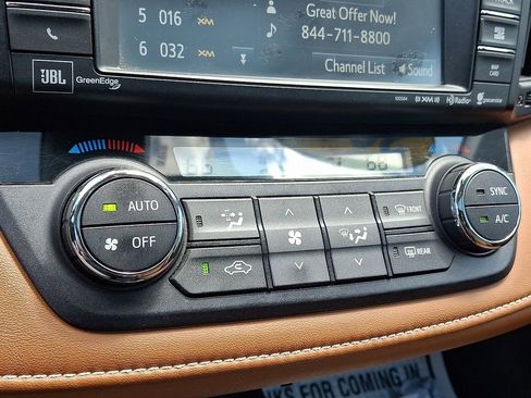 Used 2016 Toyota RAV4 Limited AWD/4WD image 16