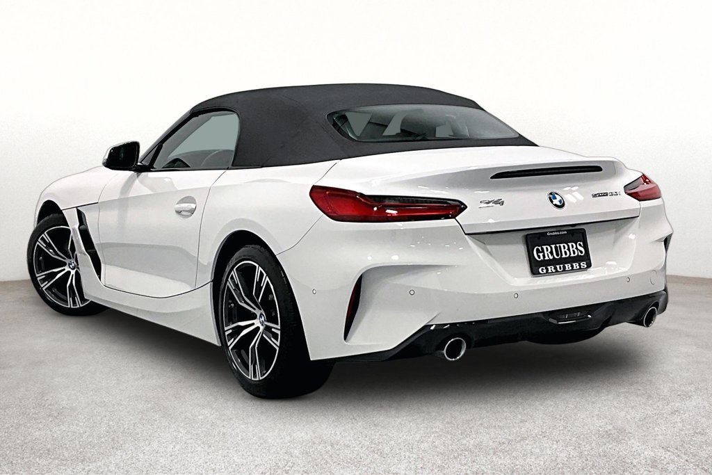 Used 2024 BMW Z4 sDrive30i w/ Premium Package RWD image 10