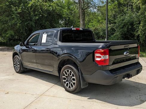 Used 2023 Ford Maverick Lariat FWD image 5