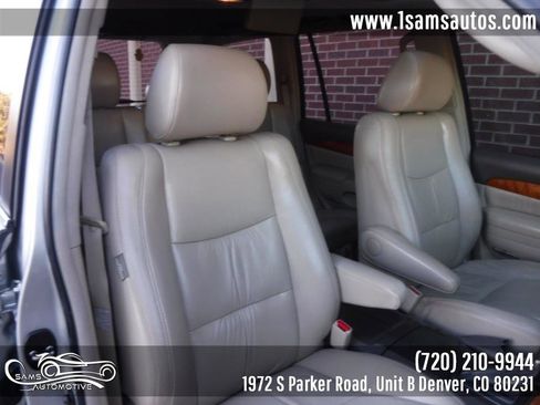Used 2004 Lexus GX 470 image 12