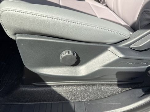 New 2026 Ford F350 XL w/ XL Chrome Package image 30