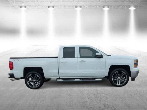 Used 2015 Chevrolet Silverado 1500 LT w/ All Star Edition AWD/4WD image 9