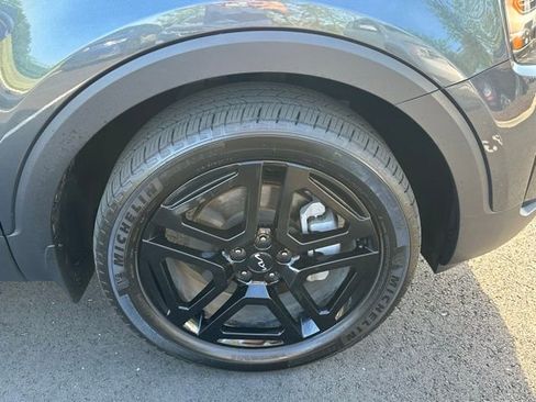 Used 2024 Kia Telluride SX Prestige X-Line image 13