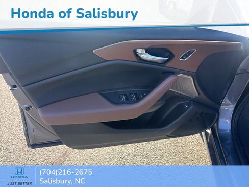 Used 2021 Acura TLX w/ Technology Package image 9