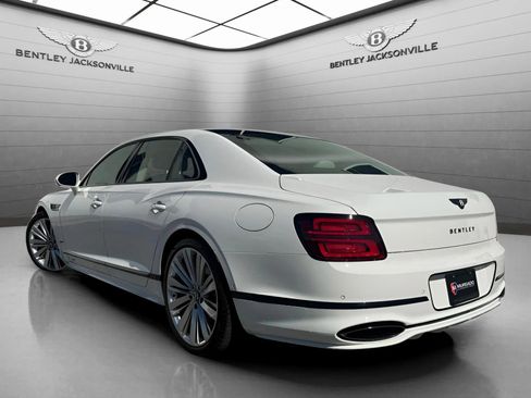 Used 2025 Bentley Flying Spur Speed image 3
