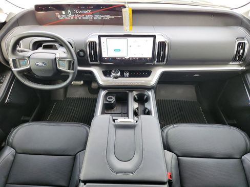 New 2026 Ford Expedition Platinum AWD/4WD image 24