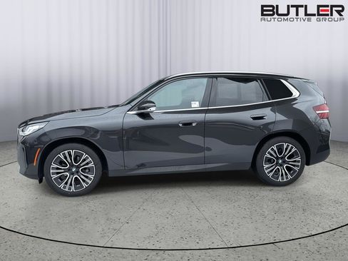 Certified 2025 BMW X3 xDrive30i w/ Premium Package image 4