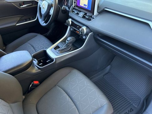 New 2025 Toyota RAV4 XLE image 18