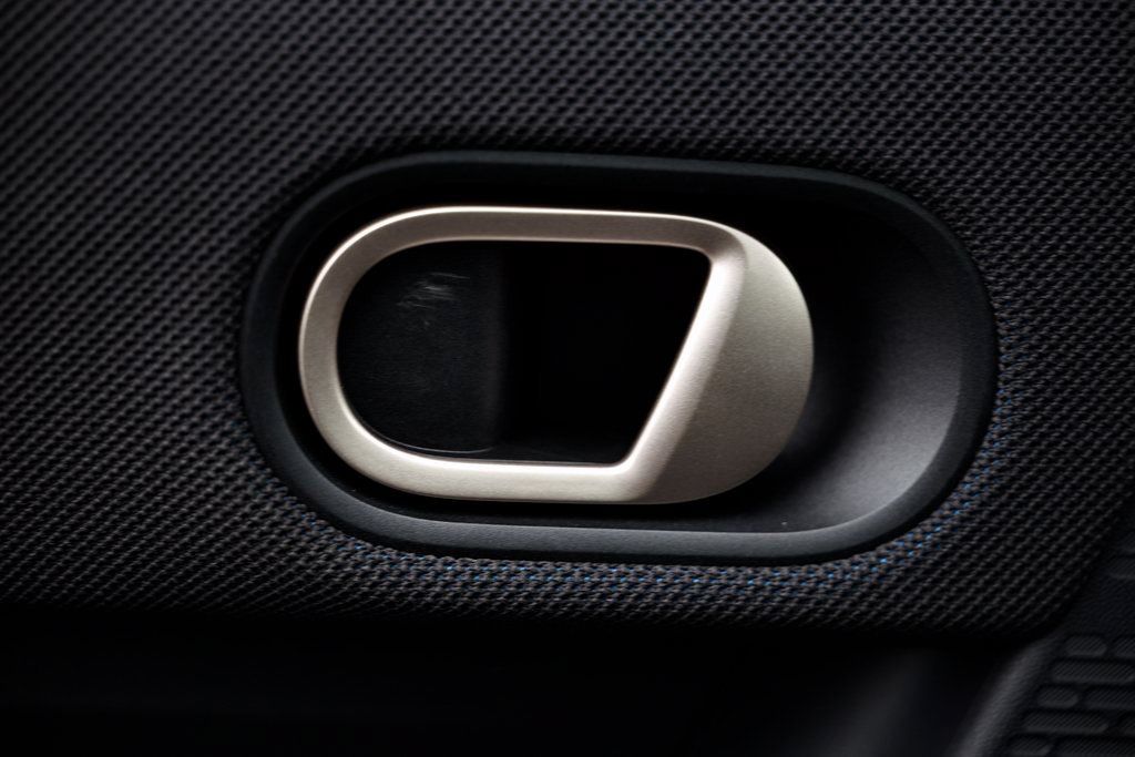 New 2026 MINI Cooper 2-Door Hardtop FWD image 15