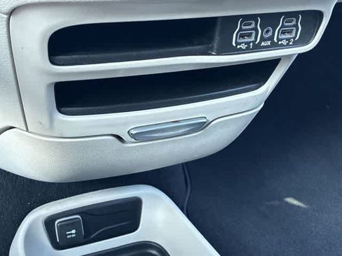 Used 2023 Chrysler Voyager LX FWD image 32