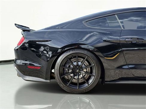 Used 2017 Ford Mustang Shelby GT350 image 18