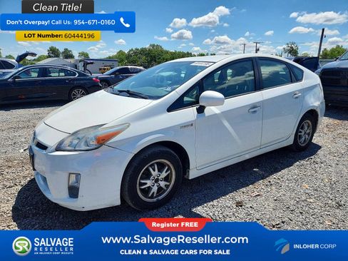 Used 2011 Toyota Prius Three FWD image 1