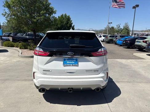 Used 2020 Ford Edge Titanium w/ Equipment Group 301A AWD/4WD image 7
