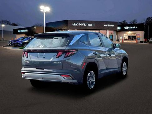 New 2026 Hyundai Tucson Blue SE w/ Tow & Go Package AWD/4WD image 7