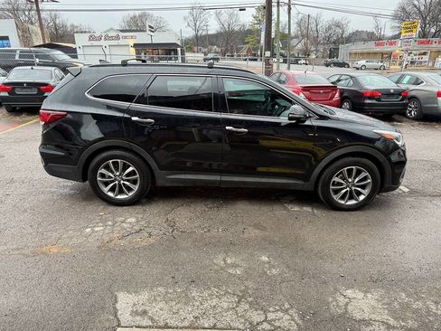 Used 2017 Hyundai Santa Fe SE w/ SE Premium Package 02 image 6