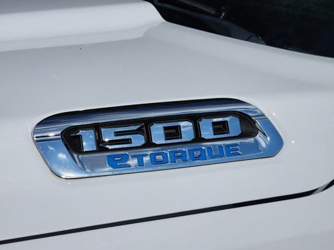 Certified 2023 RAM 1500 Big Horn AWD/4WD image 13