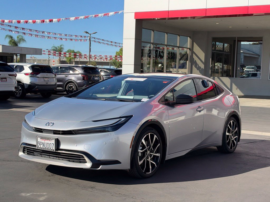 Certified 2024 Toyota Prius Prime Premium w/ Advanced Technology Package FWD image 5
