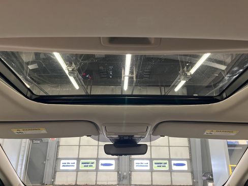 Used 2025 Honda Odyssey EX-L image 28