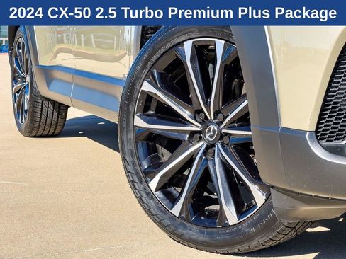 Used 2024 MAZDA CX-50 2.5 Turbo w/ Premium Plus Pkg image 2
