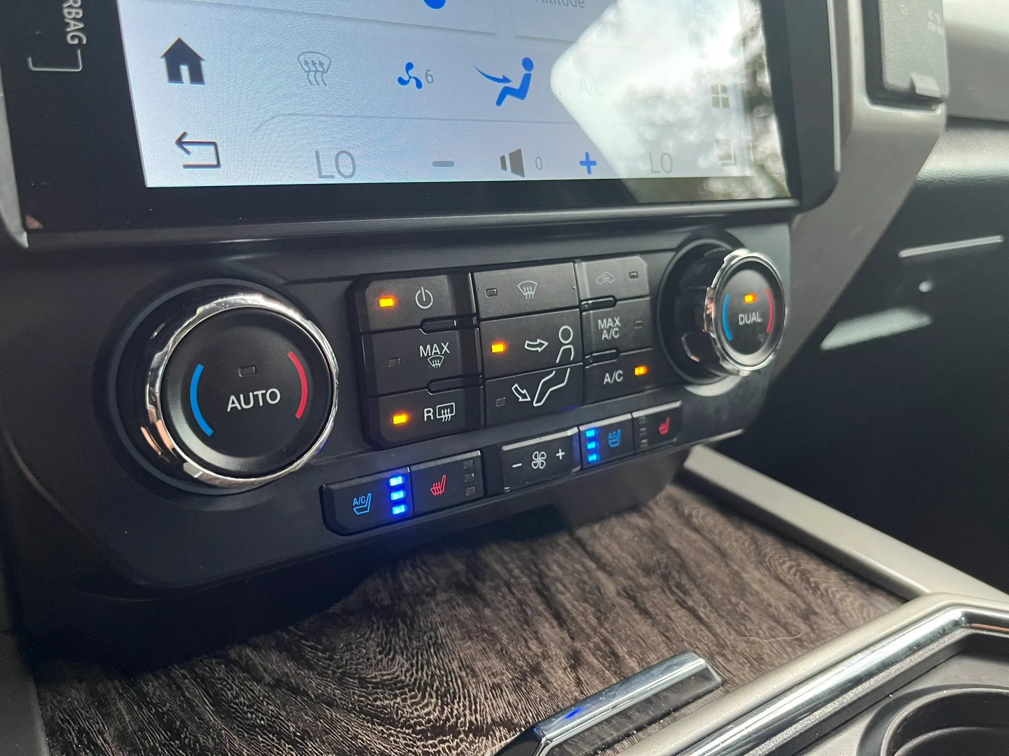 Used 2019 Ford F250 Lariat AWD/4WD image 20
