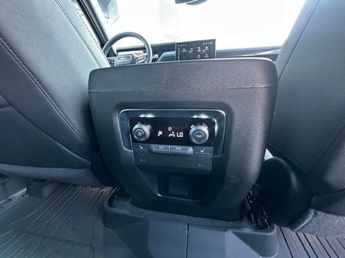 New 2026 GMC Yukon XL Elevation w/ LPO, Floor Liner Package image 26