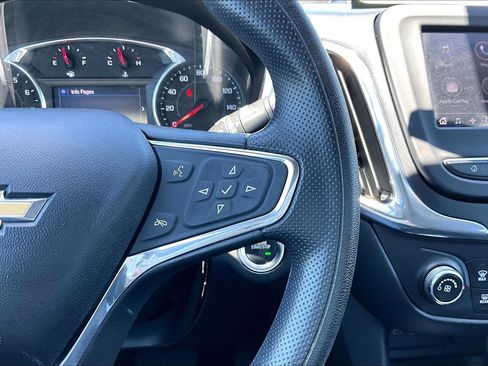 Used 2020 Chevrolet Equinox LT FWD image 20