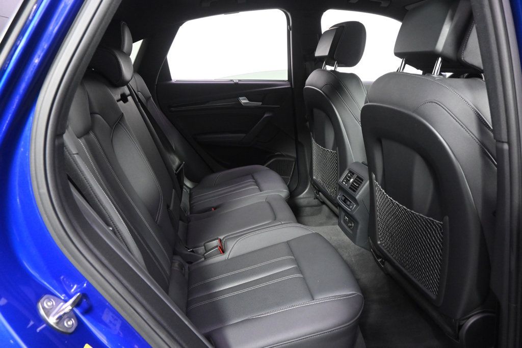 Used 2023 Audi SQ5 Prestige AWD/4WD image 18