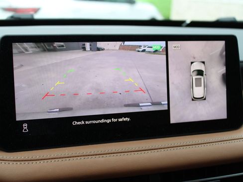 Used 2025 INFINITI QX60 Sensory image 9