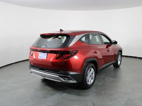 Certified 2026 Hyundai Tucson SE image 15