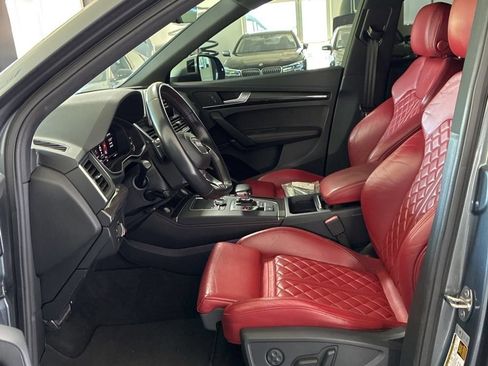 Used 2018 Audi SQ5 Premium Plus w/ Navigation Package AWD/4WD image 5