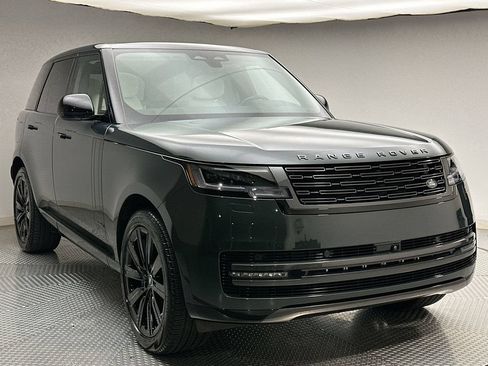 Used 2025 Land Rover Range Rover Autobiography AWD/4WD image 15