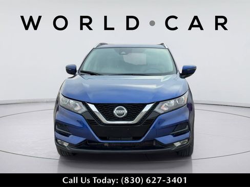 Used 2021 Nissan Rogue Sport SV image 8