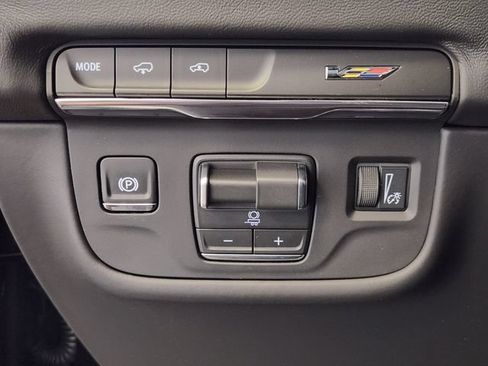 Used 2026 Cadillac Escalade V AWD/4WD image 20