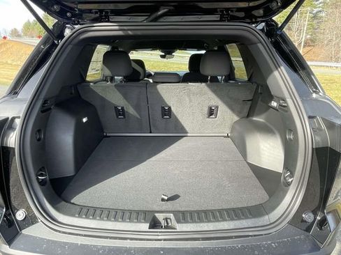 New 2026 Chevrolet Equinox LT w/ Safety and Technology Package AWD/4WD image 10