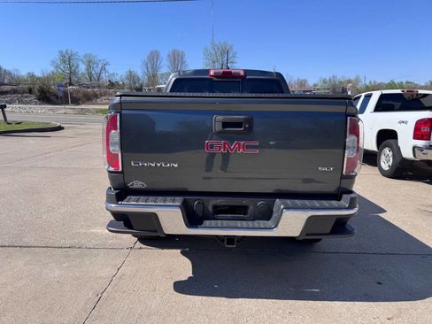 Used 2015 GMC Canyon SLT w/ Driver Alert Package image 8