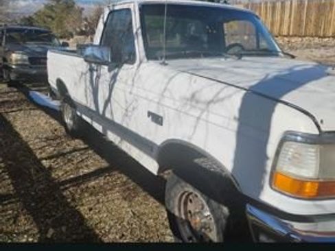 Used 1994 Ford F150 2WD Regular Cab image 2