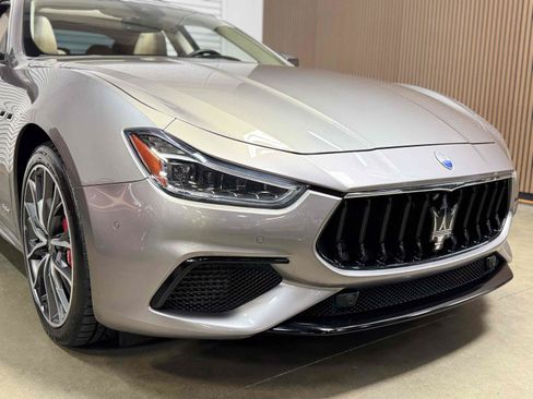 Used 2021 Maserati Ghibli S GranSport RWD image 30