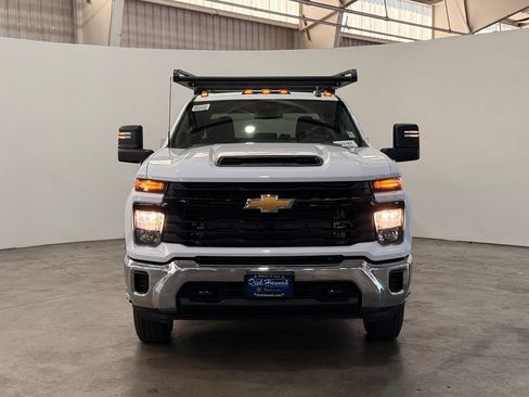 New 2026 Chevrolet Silverado 3500 W/T w/ WT Convenience Package AWD/4WD image 4