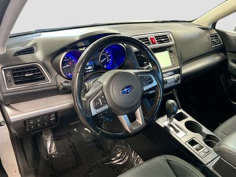 Used 2016 Subaru Legacy 2.5i Premium AWD/4WD image 9