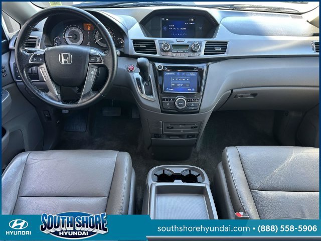 Used 2016 Honda Odyssey Touring Elite image 14