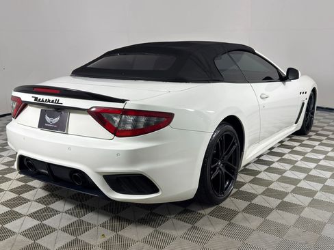Used 2018 Maserati GranTurismo MC image 12