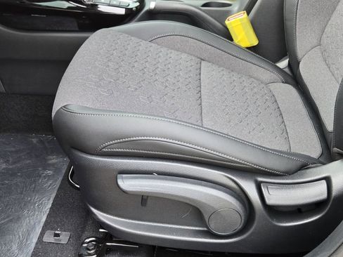 New 2026 Kia Seltos S AWD/4WD image 17