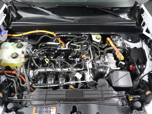 Used 2024 Ford Maverick Lariat FWD image 13