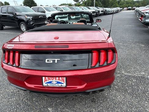 Used 2021 Ford Mustang GT Premium w/ Ford Safe & Smart Package RWD image 9
