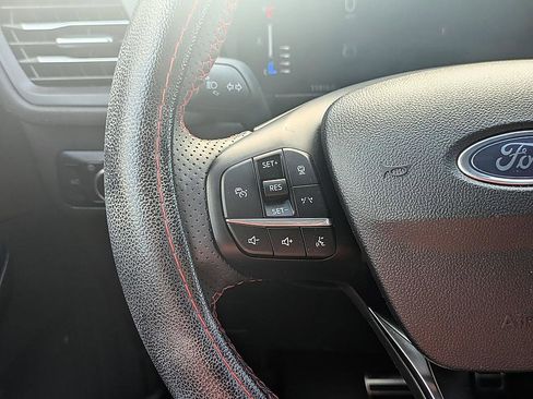 Used 2024 Ford Escape ST-Line w/ Tech Pack #1 FWD image 15