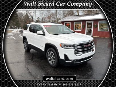 Used 2023 GMC Acadia SLE w/ Driver Convenience Package