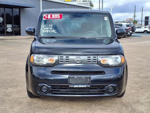 Used 2011 Nissan Cube 1.8 SL w/ Interior Illumination Pkg FWD image 7